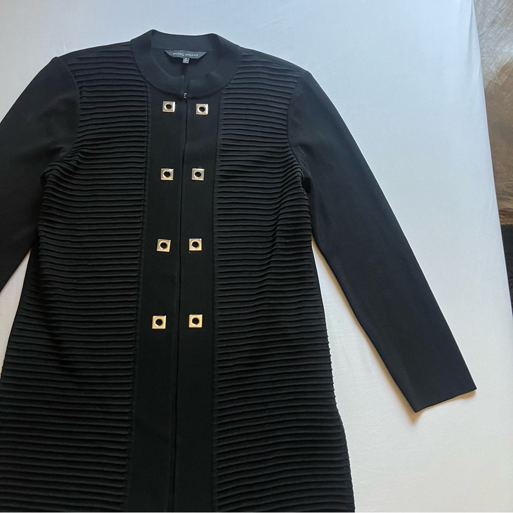 Ming Wang Textured Buttonless Silver Hardware Chu… - image 2